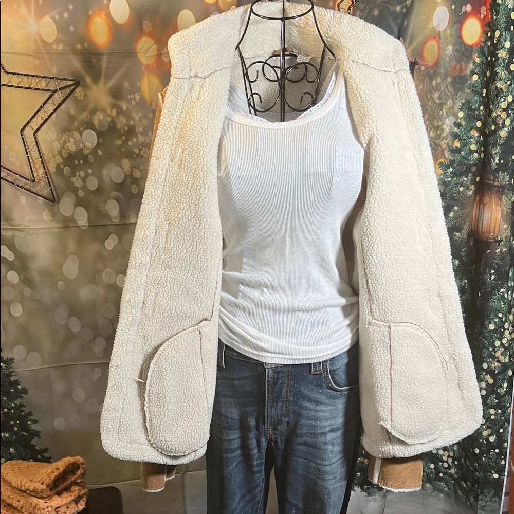 🧥St. John’s Bay Westerncore Embroidered Shearling-Trim Teddy Jacket | Sz Large - Picture 13 of 16